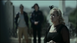 Deadloch (Hindi) - Season 01 Episode 02`